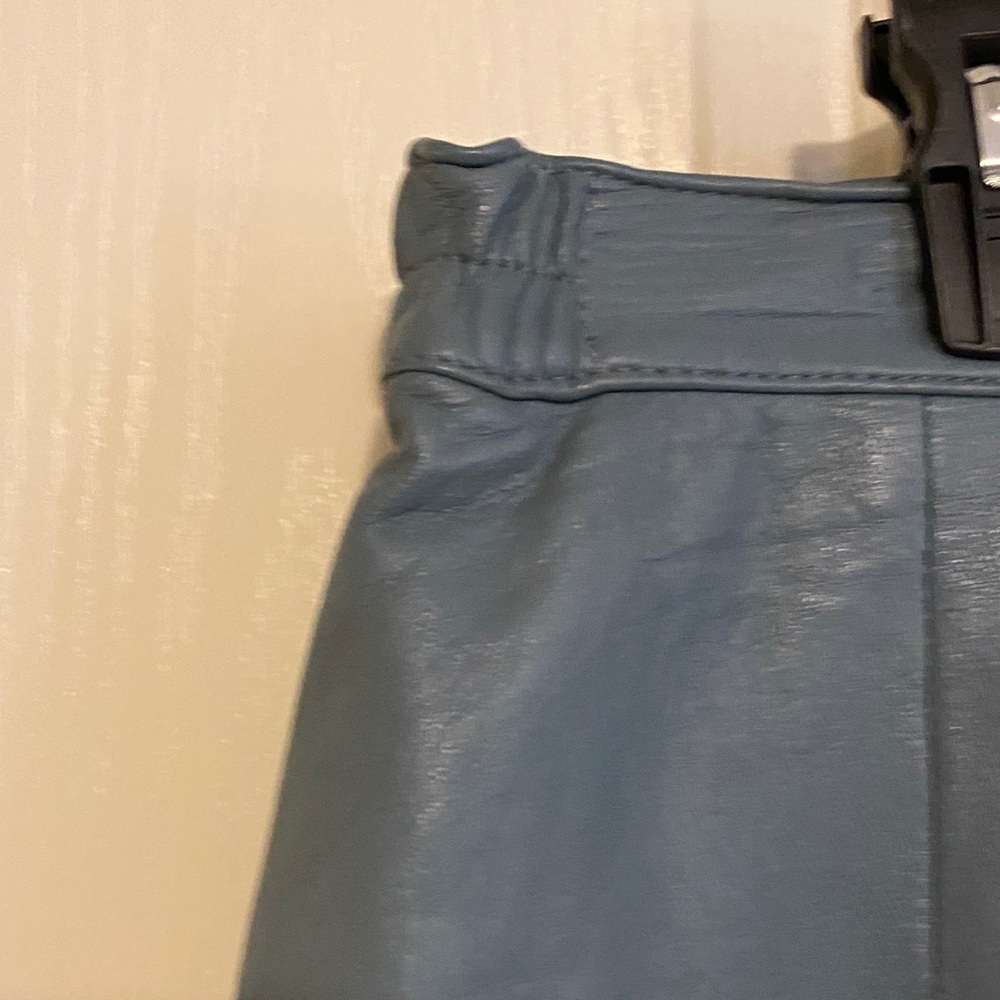 Suzelle Women's Blue/green Calf skin Leather skirt - Picture 6 of 8